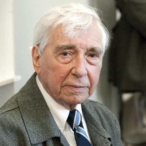 Arno J. Mayer